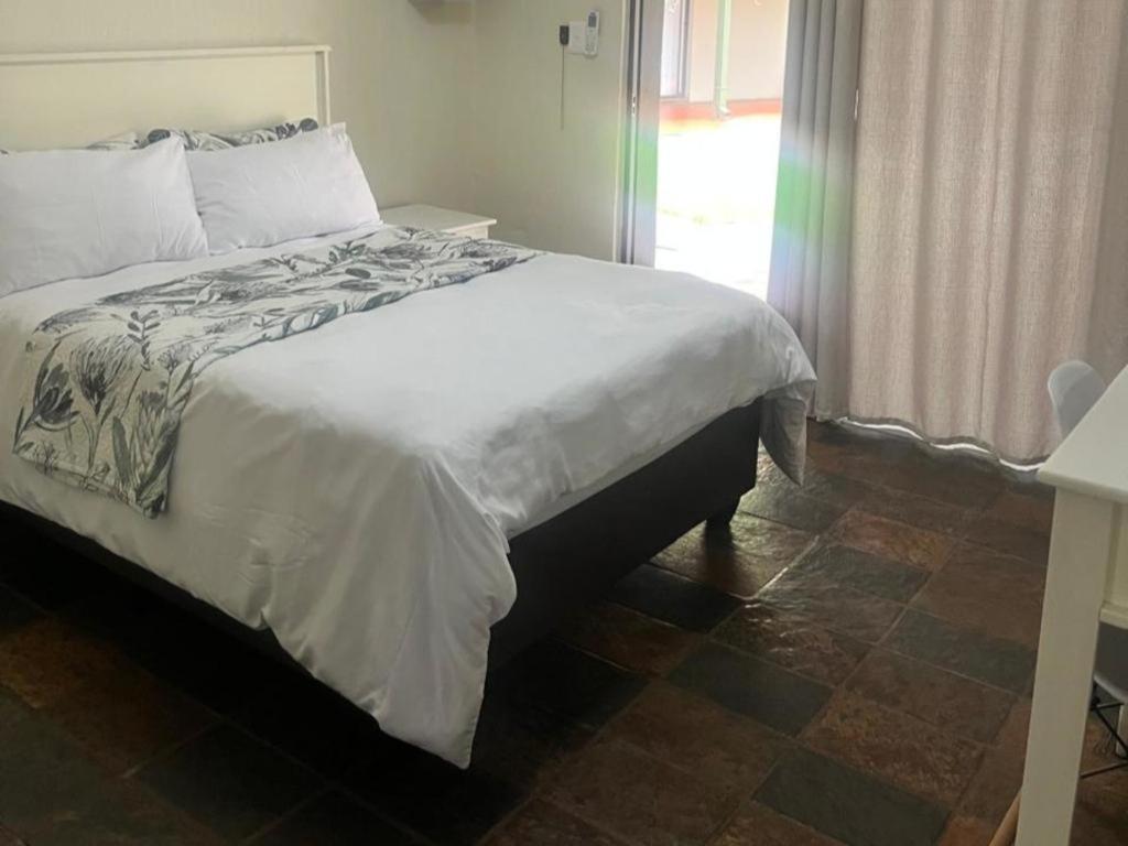 Karee Guesthouse Thabazimbi Habitación foto